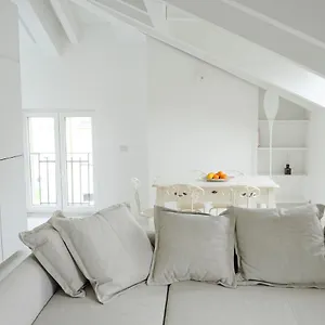  Apartment La Maison Life Italien