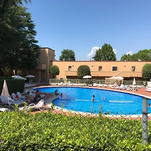 Peschiera In Apartment
